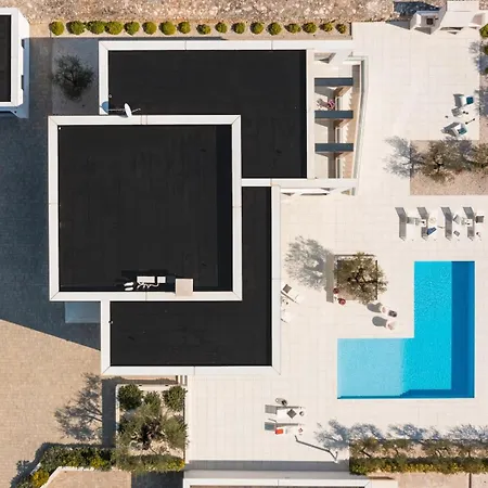 Old Olive Viii - Heated Pool - By Vivi Rent *