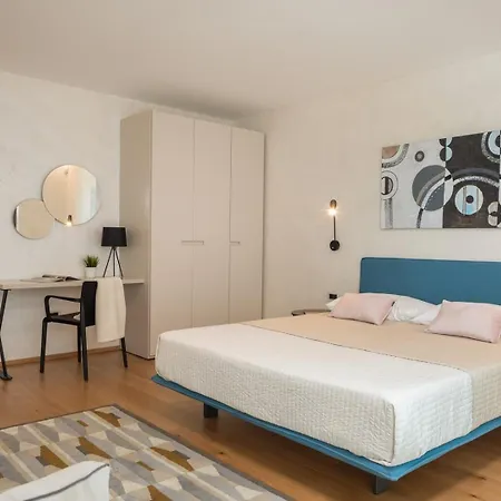 Villa Old Olive Viii - Heated Pool - By Vivi Rent Vodnjan